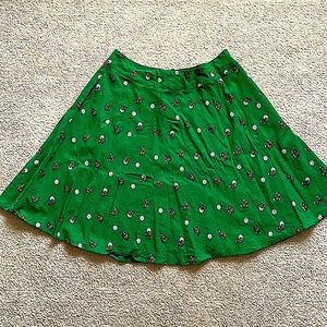 Unique Vintage 2X  Green Butterfly and Daisy Skirt with Pockets